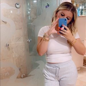 Meet your Posher, Andriana